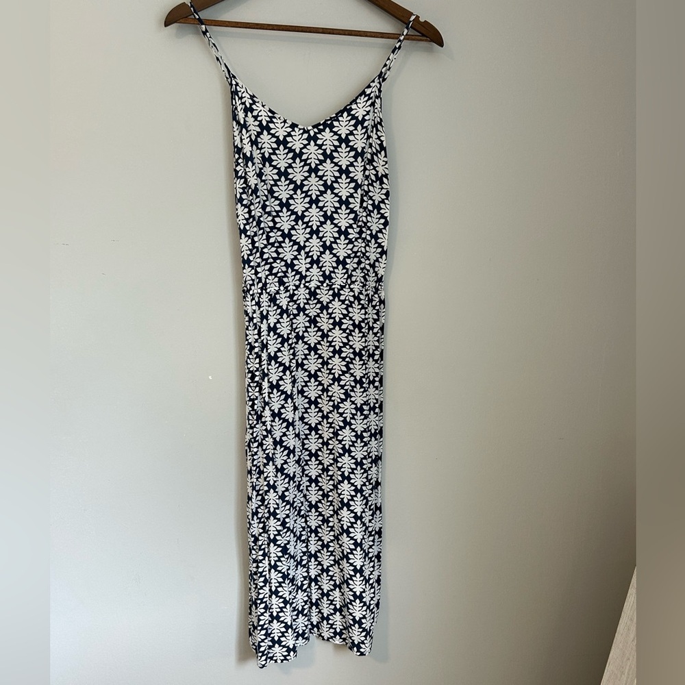 GAP Navy & White Floral Maxi Sundress Size Small